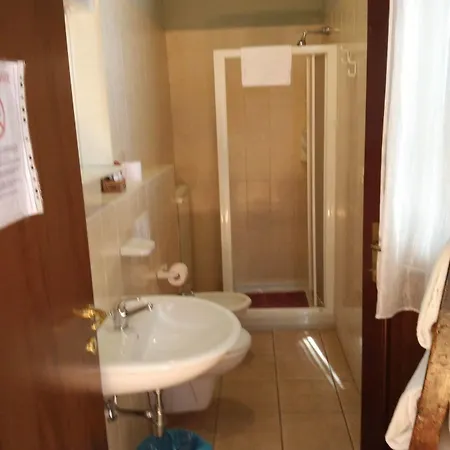 La Corte Del Poeta Guest house Buscate