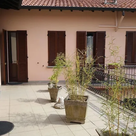 Guest house La Corte Del Poeta Buscate